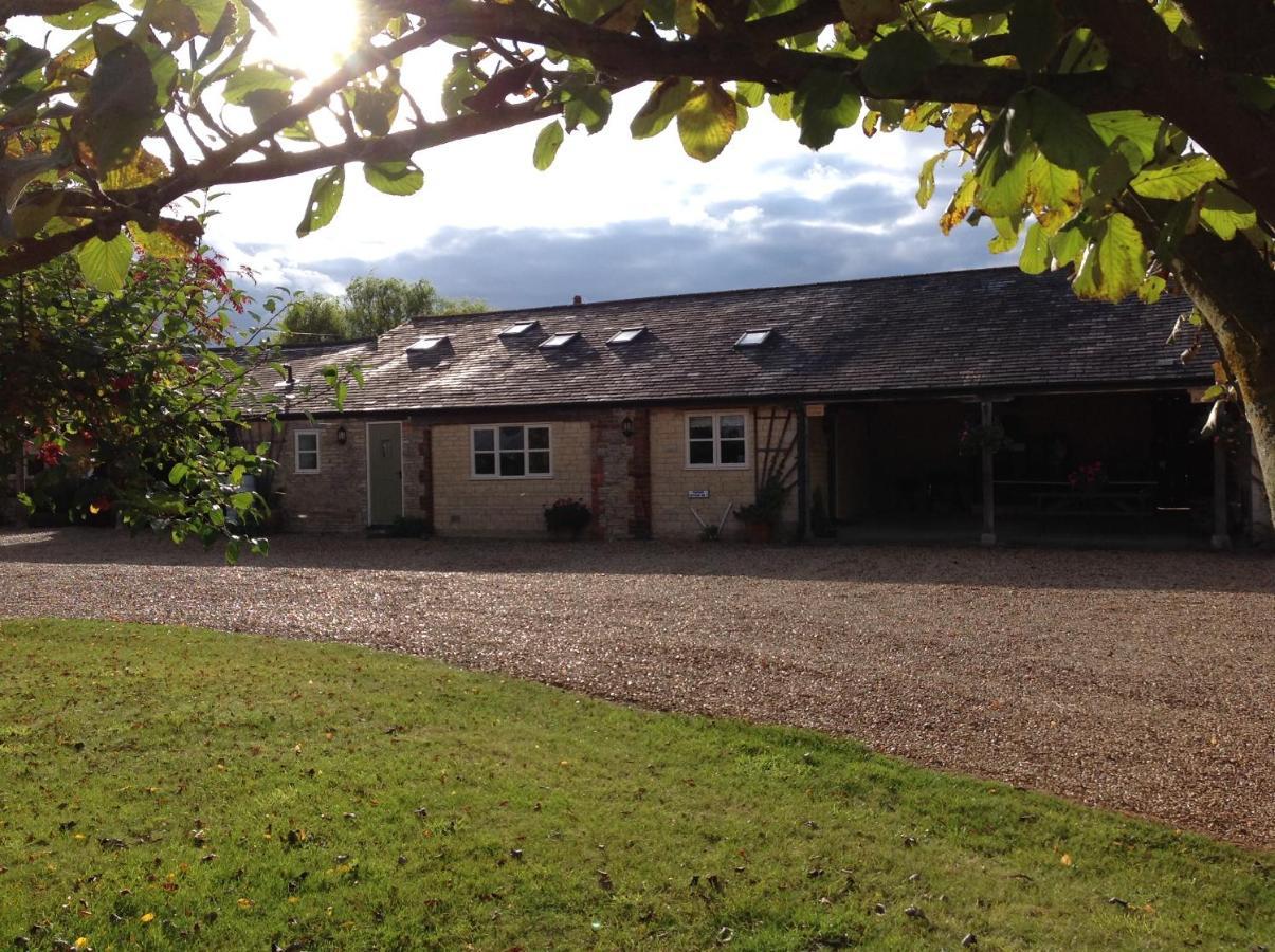 Hollyhock Cottage, Clematis Cottages, Stamford Exterior photo