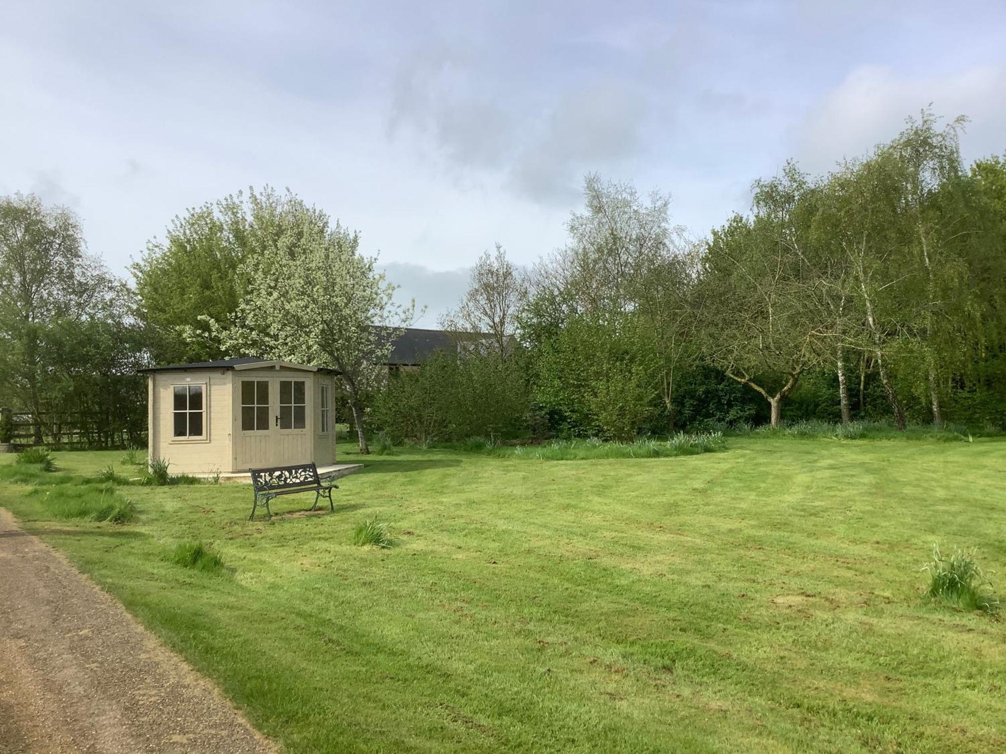 Hollyhock Cottage, Clematis Cottages, Stamford Exterior photo
